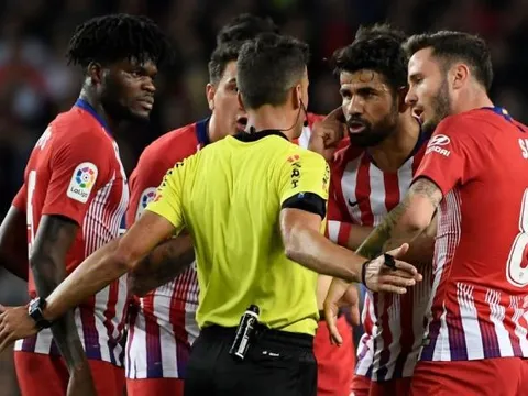 Chửi trọng tài 1 câu kinh tởm còn thái độ lồi lõm, Diego Costa 'đi tắm sớm' chỉ sau 28 phút