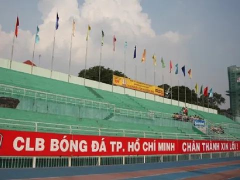 CLB TPHCM thăng hoa ở V-League 2019: Hồi sinh từ tấm băng rôn rơi nước mắt