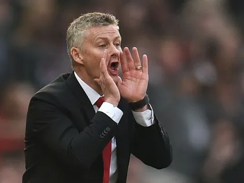 Coi thường Solskjaer, huyền thoại M.U nhận cái kết đắng từ Ferdinand