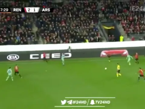 Bom tấn hụt của Man Utd giúp West Ham tái lập kỳ tích sau 17 năm