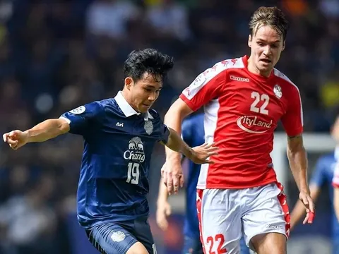 Công Phượng mờ nhạt trong ngày TP.HCM bị Buriram quật ngã