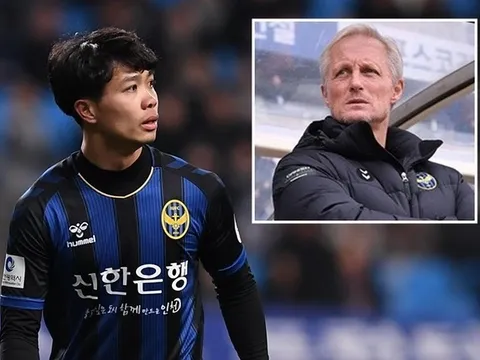 Báo châu Á: "Incheon United sa thải HLV là đòn giáng vào Công Phượng"