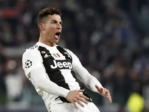 Ronaldo trước nguy cơ treo giò ở tứ kết Champions League