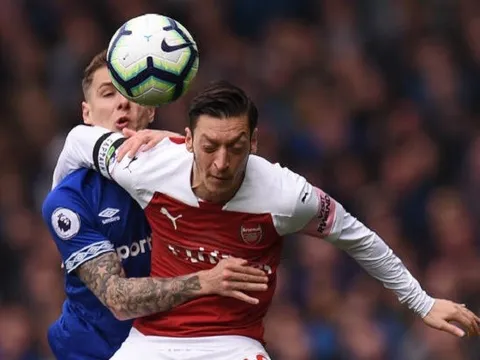 Cuộc đua top 4 sẽ ra sao sau khi Arsenal thua trận bạc nhược?