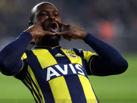 Cựu cầu thủ Chelsea quyết định tương lai