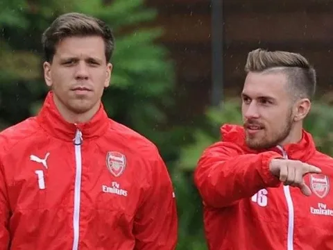 Cựu thủ môn Arsenal: Tôi sẽ giúp cậu ấy hòa nhập ở Juventus