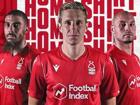 Cựu vương Châu Âu chuẩn bị trở lại Premier League sau 21 năm