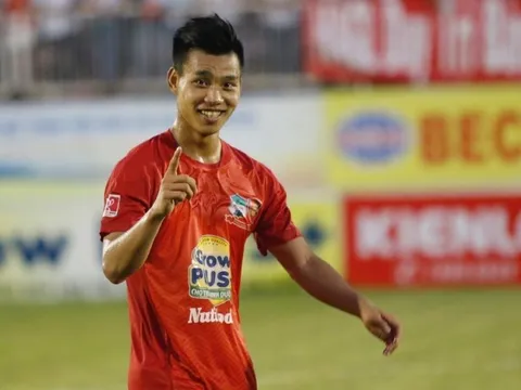 Văn Thanh báo tin vui cho ĐT Việt Nam trước thềm King's Cup 2019