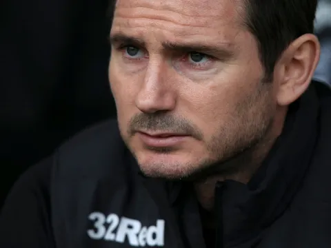 Đêm qua, người Birmingham đã khiến Lampard trả  "cả vốn lẫn lời"