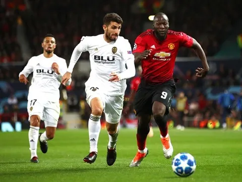 Đã đến lúc Arsenal giải quyết 'ám ảnh' của Emery bằng một cái tên