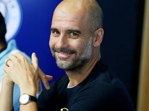 Đại thắng, Pep Guardiola không quên xát muối vào nỗi đau của M.U