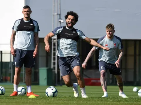 Dàn sao The Kop cười như được mùa trước viễn cảnh "cú đúp danh hiệu" cuối mùa