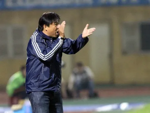 HLV Đặng Trần Chỉnh ngồi “ghế nóng” Bình Dương