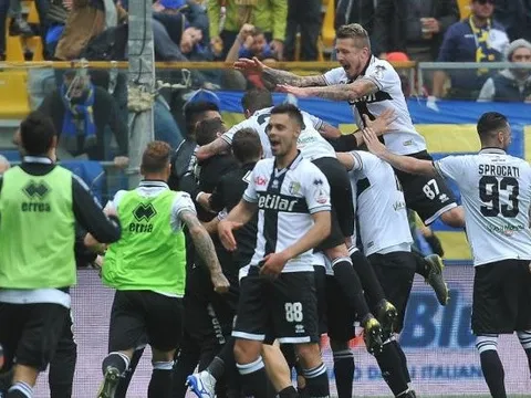 Đánh bại Fiorentina, Parma chính thức ở lại Serie A