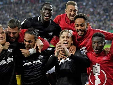 Đánh bại Hamburg, Leipzig giành vé vào chung kết cúp quốc gia