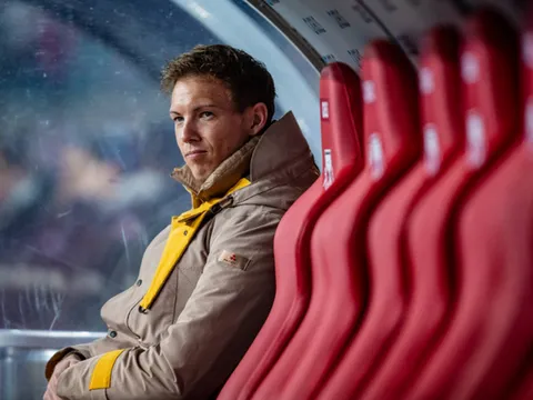 Đánh rơi chiến thắng trước đội bóng tương lai và đây là phản ứng của "Tiểu Mourinho"