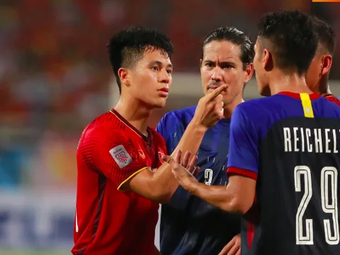 Danh sách U22 Việt Nam chuẩn bị cho VL U23 Châu Á: Vidic 2.0 trở lại!