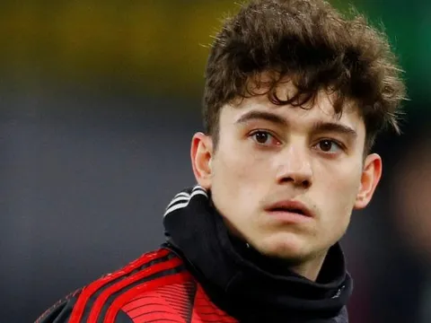 Fan Quỷ đỏ: "Quá tệ, cậu ấy như Valencia mới"