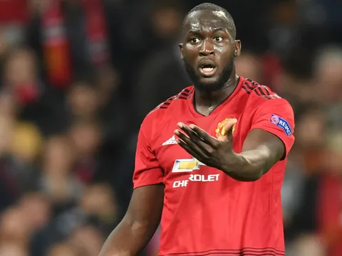 Đặt Lukaku lên "bàn tế", Man Utd quyết tranh "siêu sát thủ" với Juve