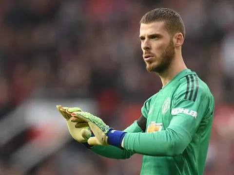 Vì sao Man United chưa gia hạn thành công với De Gea?