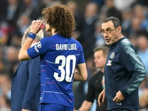 David Luiz nói gì về Sarri sau trận chung kết Carabao Cup
