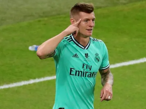 Đây! Bí quyết giúp Toni Kroos lập siêu phẩm sút phạt khó tin