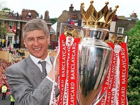 Đây, lí do để AS Roma chiêu mộ Arsene Wenger