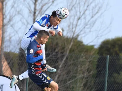 “Đày” Văn Hậu dự bị: Những nghịch lý của SC Heerenveen