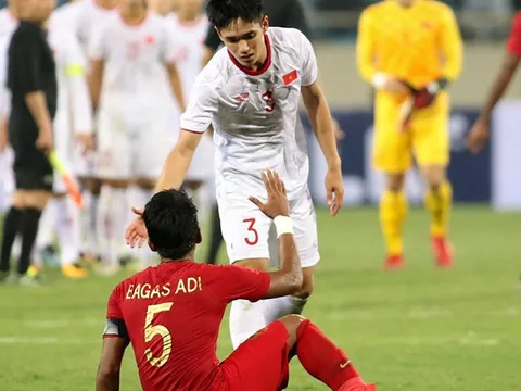 Thắng chật vật, sao U23 Việt Nam vẫn có hành động đốn tim NHM