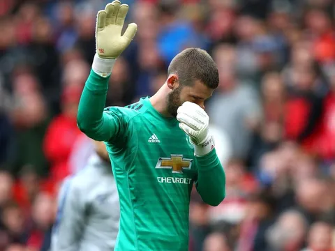 De Gea xin lỗi cả đội trong giờ nghỉ giữa trận MU - Chelsea