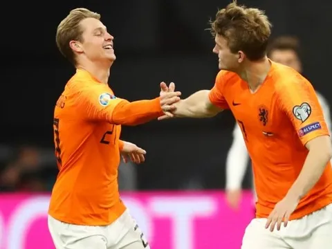 De Jong nói 1 điều, tương lai mục tiêu "siêu tiền vệ" của M.U đã rõ