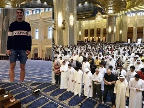 Sao Arsenal hứng bão dư luận vì mặc quần đùi vào chốn linh thiêng