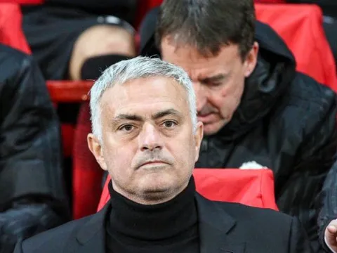 Điểm tin tối 07/04: M.U lộ diện tân đội trưởng gây bất ngờ; Mourinho lại bị ruồng bỏ