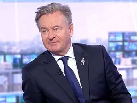 'Điểm yếu của Liverpool sẽ nằm ở hàng tiền vệ'