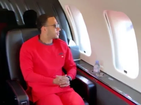 Diện tông đỏ chói lòa, Depay gián tiếp gửi đến tin vui cho NHM Liverpool