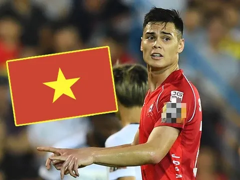 Đình Trọng chấn thương nặng: Đã đến lúc thầy Park trao cơ hội cho Adriano Schmidt?