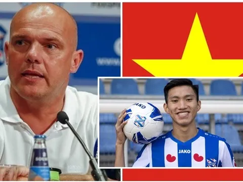 NÓNG: HLV Heerenveen cam kết về tương lai Văn Hậu ở CLB