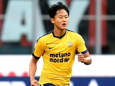 Đội bóng của "Messi Hàn Quốc" giành quyền thăng hạng Serie A