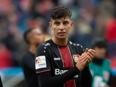 Đối tác chốt giá, Bayern và Liverpool đấu tranh quyết liệt vì "thần đồng nước Đức"