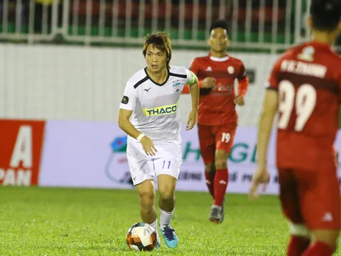 Đã rõ nguyên nhân chính khiến Tuấn Anh dự bị trong trận thua "tối tăm mặt mũi" của HAGL