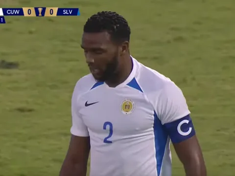 Thủ quân 'ăn hại', đội tuyển vượt qua Việt Nam trắng tay ngày ra quân Gold Cup