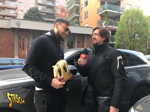 Thủ môn của AC Milan nhận giải 'Con lợn vàng'