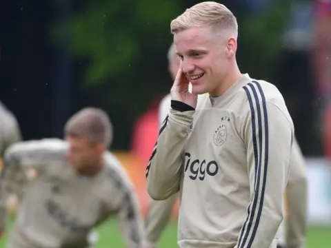 XONG! Sao Ajax chọn Man Utd là bến đỗ trong mơ