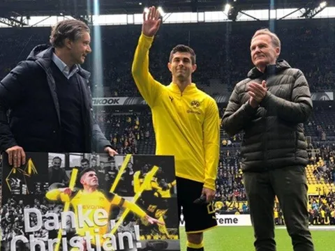 Dortmund gửi thông điệp tri ân dành cho tài năng trị giá 64 triệu euro