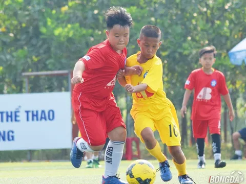 SHB Đà Nẵng chọn được 10 tài năng trẻ từ bóng đá học đường