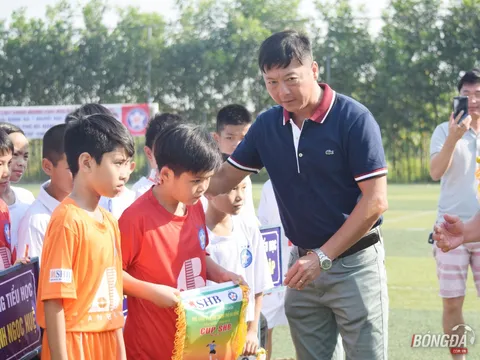 SHB Đà Nẵng và Huỳnh Đức tìm lại bản sắc thông qua bóng đá học đường