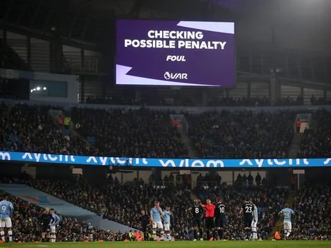 "Dù là 1 centimet, việt vị là việt vị"