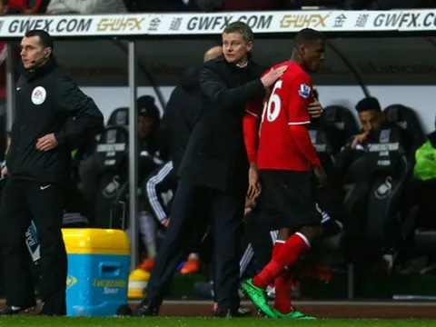 Được Solskjaer động viên, Zaha quyết tâm tìm đến huyền thoại Bờ Biển Ngà