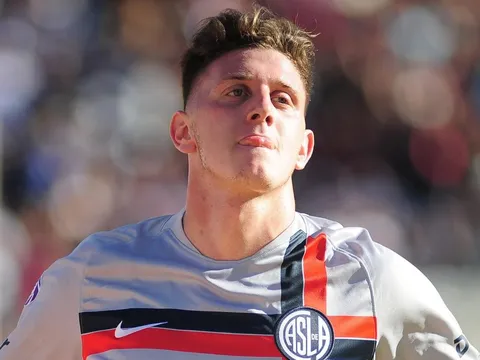 Ed Woodward ra tay, Man Utd thâu tóm "kẻ tiệm cận Messi"