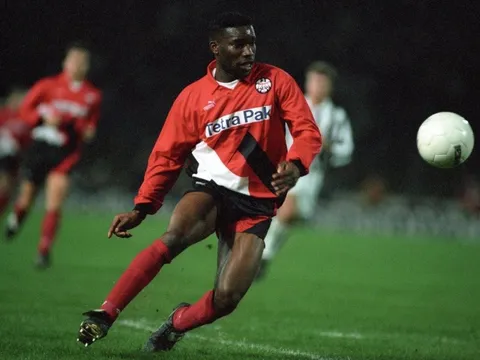 Jay-Jay Okocha và điệu nhảy hoang dã